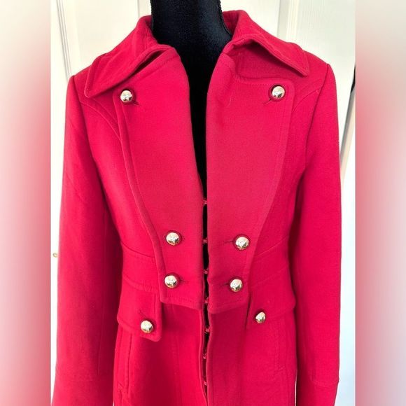WHITE HOUSE BLACK MARKET Women's Red pea coat trench jacket pearl button
Sz M - Picture 3 of 16